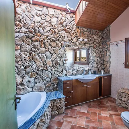 You Will Love This Luxury 4 Bedroom Holiday In With Private Pool 1386 Vilă